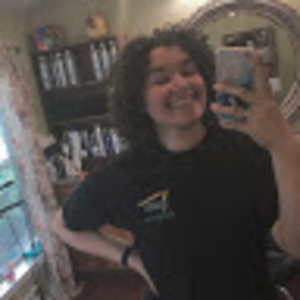 Meet your Posher, Hannah